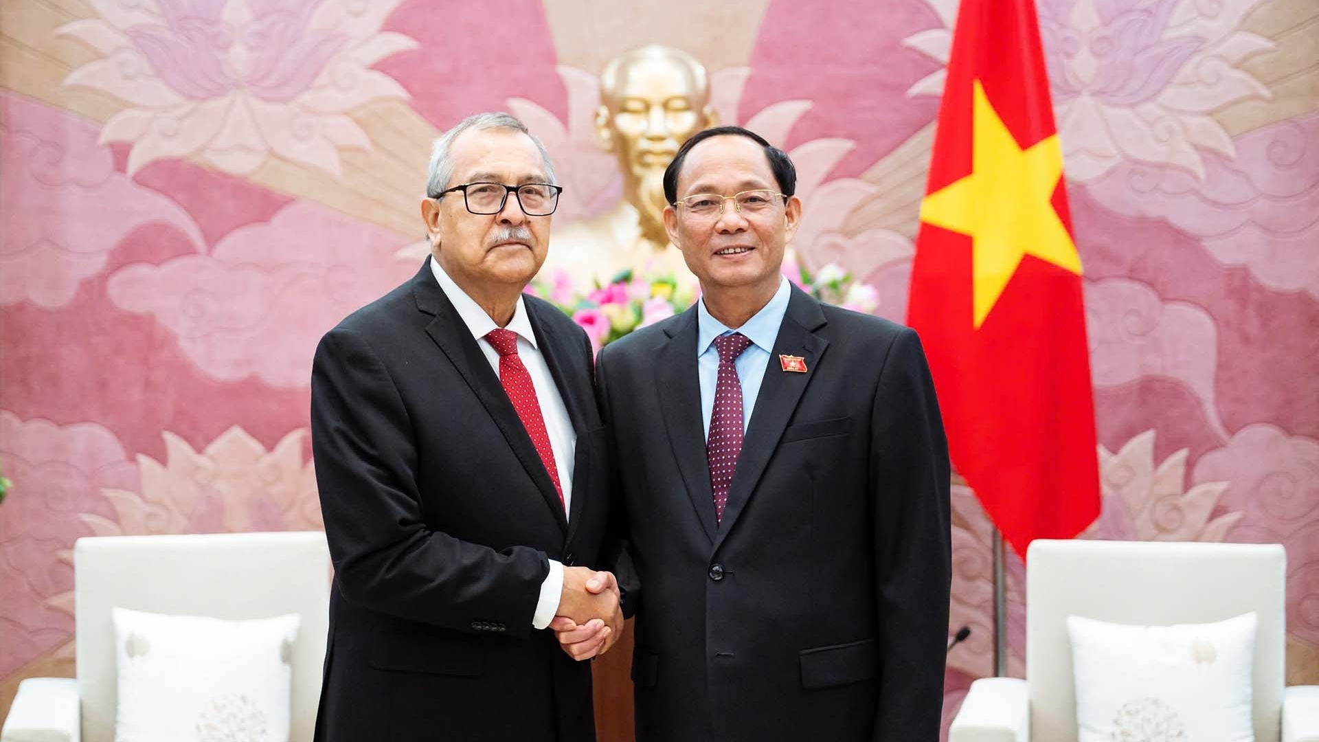 Phó Chủ tịch Quốc hội Trần Quang Phương tiếp đoàn đại biểu cấp cao Đảng Lao động Mexico