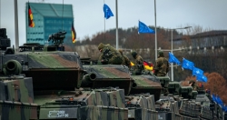 Thỏa thuận vũ khí Mỹ-NATO: Vì Ukraine hay vì châu Âu?