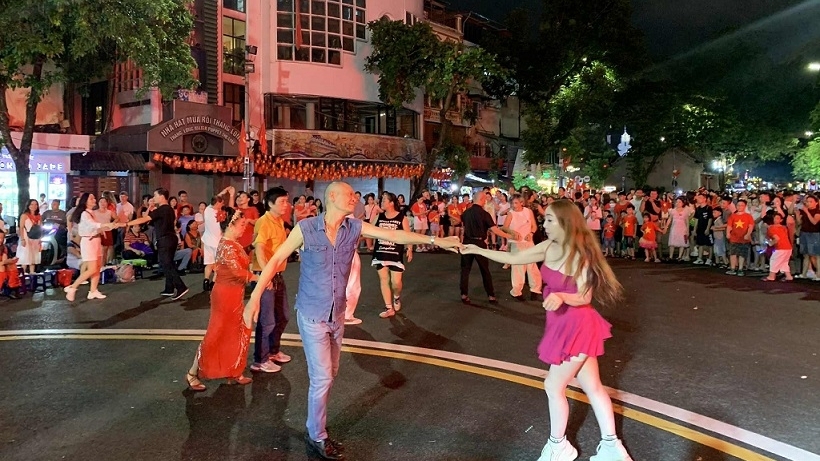 Hà Nội tỏa sáng bản lĩnh và sức sống của Thủ đô nghìn năm văn hiến