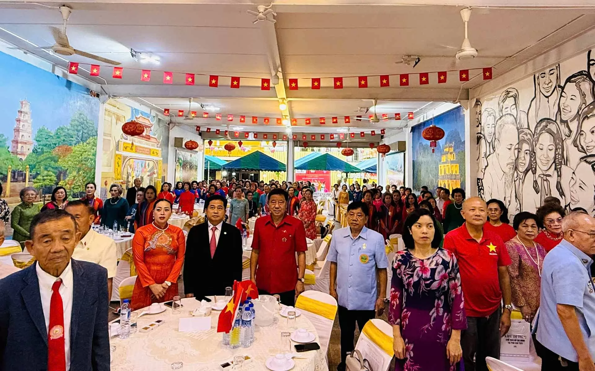 Kiều bào tại Thái Lan tổ chức kỷ niệm 80 năm Quốc khánh trên phố Việt Nam Kiều bào tại Thái Lan tổ chức kỷ niệm 80 năm Quốc khánh trên phố Việt Nam