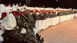 ‘Mưa đỏ’ trên đường trở thành tác phẩm điện ảnh Việt có doanh thu phòng vé cao nhất mọi thời đại