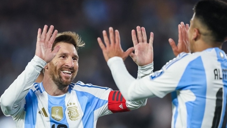 World Cup 2026: Messi thăng hoa; thêm 3 đội tuyển vào vòng chung kết