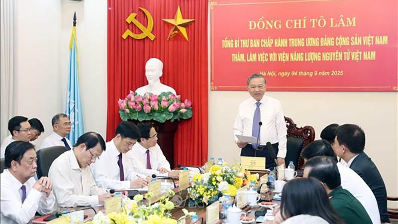 Phát triển ứng dụng năng lượng nguyên tử phải là chiến lược lâu dài