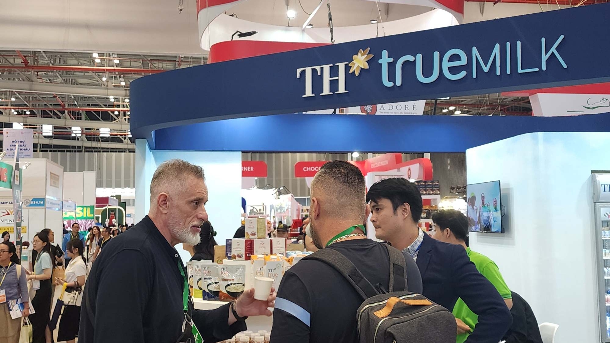 TH true MILK minh bạch chuỗi giá trị khi tiếp cận nhà mua quốc tế