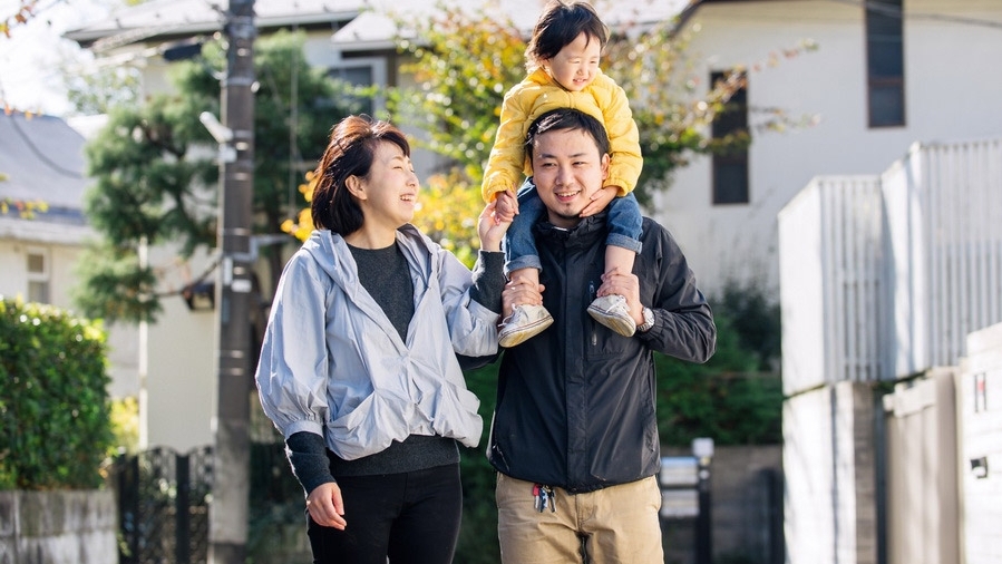 Nhật Bản ghi nhận mức tăng gấp đôi số hộ thu nhập cao trong 10 năm