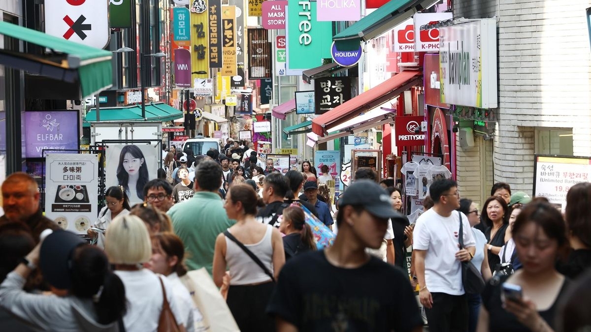 Hàn Quốc triển khai miễn thị thực tạm thời cho nhóm khách du lịch Trung Quốc