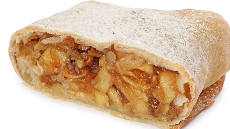 Croatia: Dải bánh táo truyền thống lập kỷ lục thế giới mới với chiều dài hơn 3km