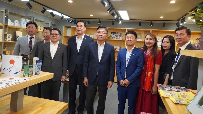 Ra mắt Trung tâm xúc tiến quảng bá hàng Việt Nam tại Osaka, Nhật Bản