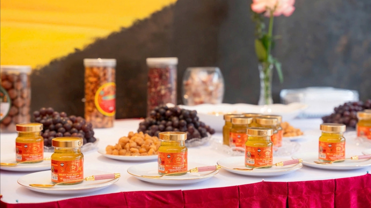 Việt Nam lần đầu tiên có sản phẩm làm từ tổ yến được cấp chứng nhận Halal