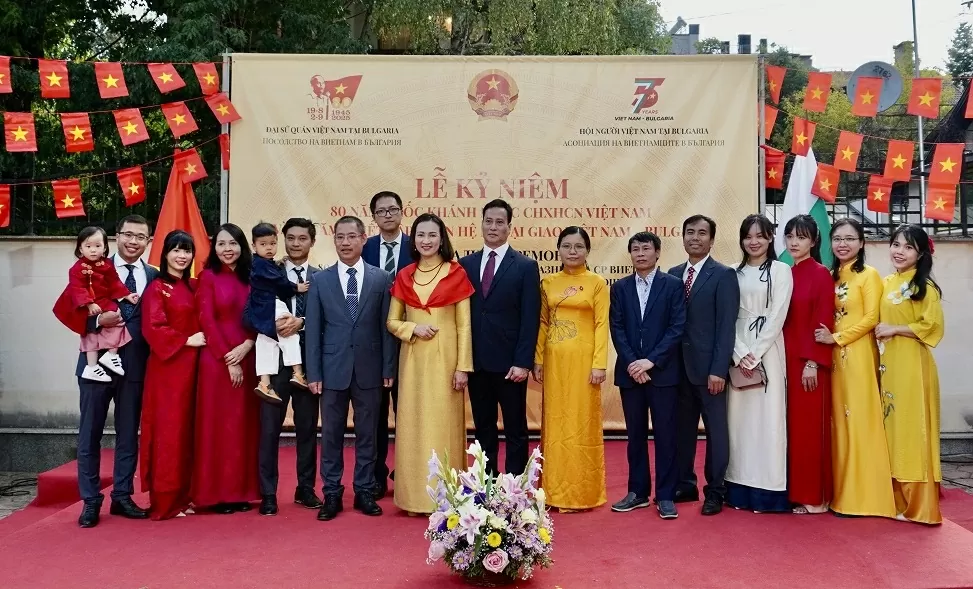 Long trọng tổ chức Lễ kỷ niệm 80 năm Quốc khánh Việt Nam tại Bulgaria Long trọng tổ chức Lễ kỷ niệm 80 năm Quốc khánh Việt Nam tại Bulgaria