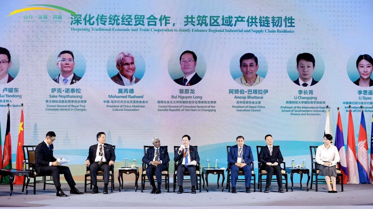 Việt Nam sẵn sàng đẩy mạnh hợp tác thương mại với tỉnh Tứ Xuyên, Trung Quốc