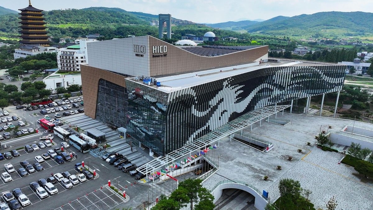 Hàn Quốc xóa bỏ rào cản ngôn ngữ tại Hội nghị cấp cao APEC bằng hệ thống AI phiên dịch