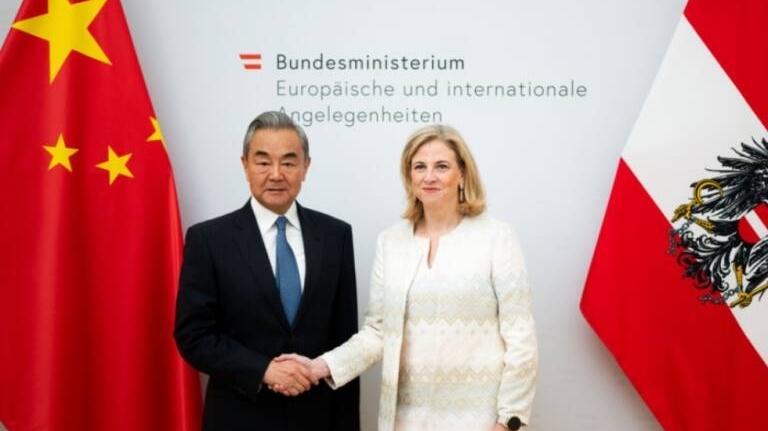 Ngoại trưởng Trung Quốc thăm Áo, quyết tâm đưa quan hệ song phương lên tầm cao mới