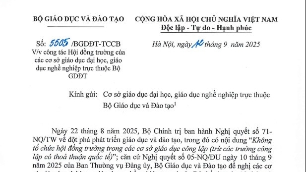 Bộ GD&ĐT đề nghị dừng quy hoạch, bổ nhiệm Chủ tịch hội đồng trường