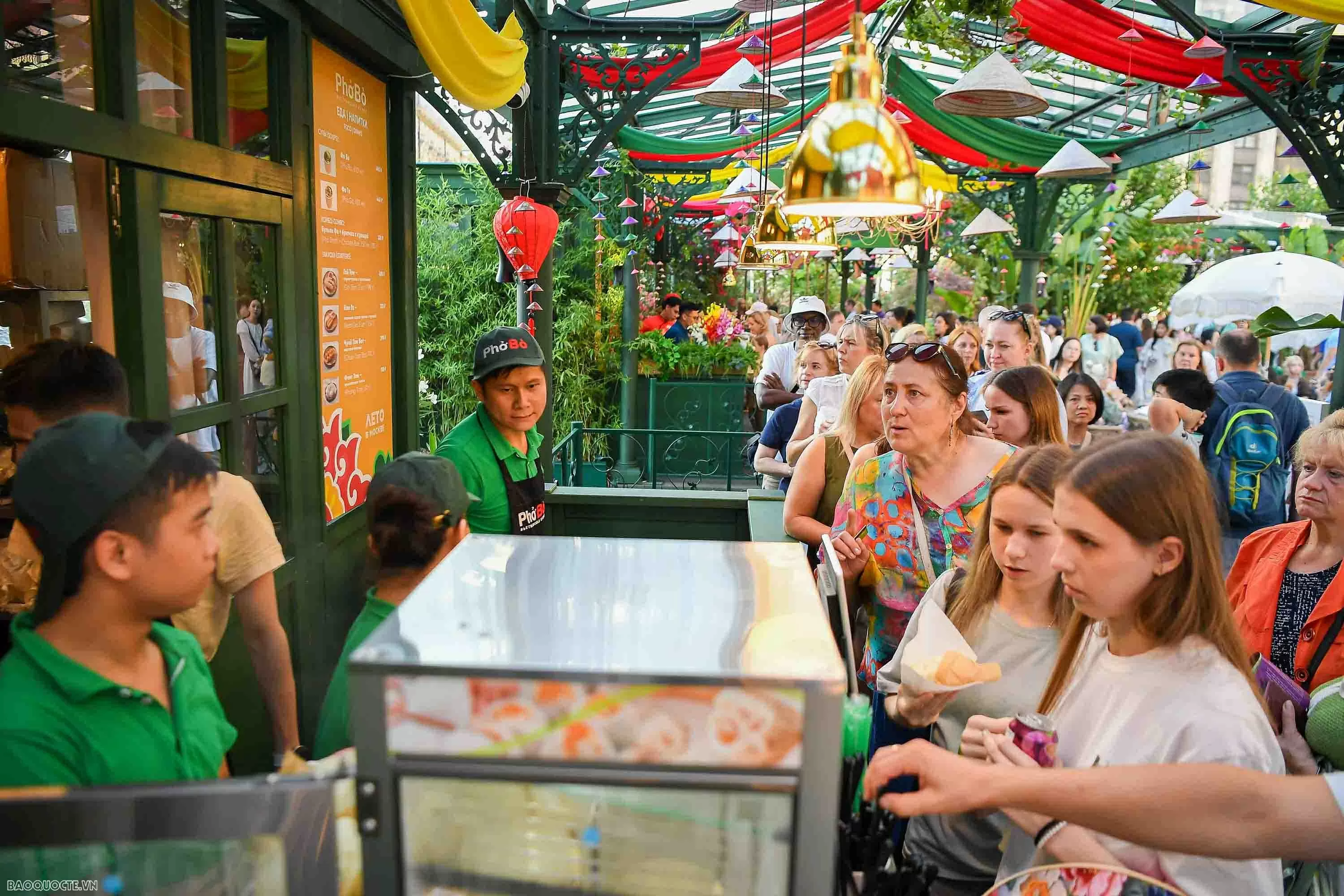 Lễ hội Văn hoá Việt Nam tại Nga: Mang tinh tuý Việt đến bạn bè quốc tế Lễ hội Văn hoá Việt Nam tại Nga: Mang tinh tuý Việt đến bạn bè quốc tế