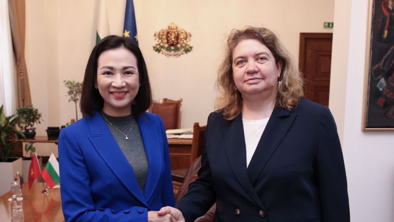Chủ tịch Quốc hội Bulgaria luôn dành tình cảm yêu mến và đặc biệt coi trọng quan hệ với Việt Nam