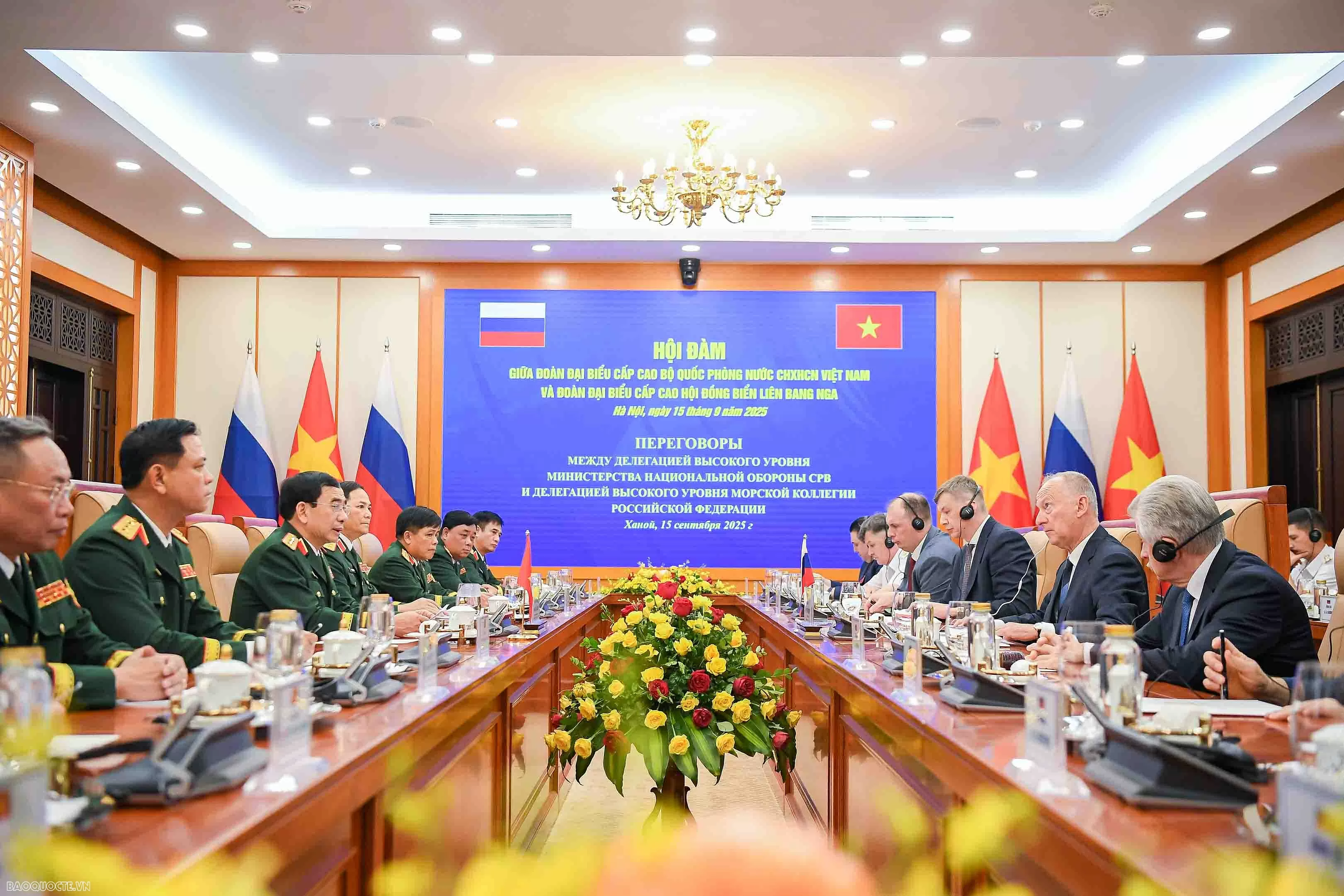 Đại tướng Phan Văn Giang tiếp Trợ lý Tổng thống, Chủ tịch Hội đồng Biển Liên bang Nga Đại tướng Phan Văn Giang tiếp Trợ lý Tổng thống, Chủ tịch Hội đồng Biển Liên bang Nga