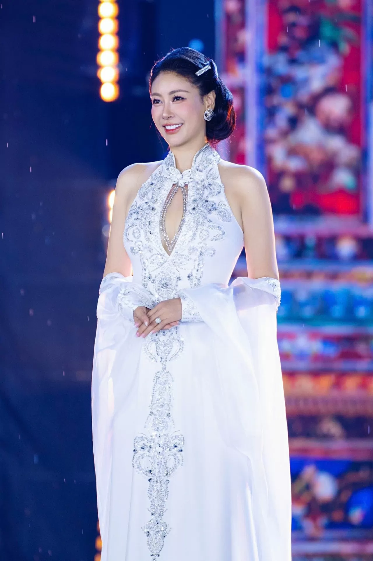 Hoa hậu Hà Kiều Anh