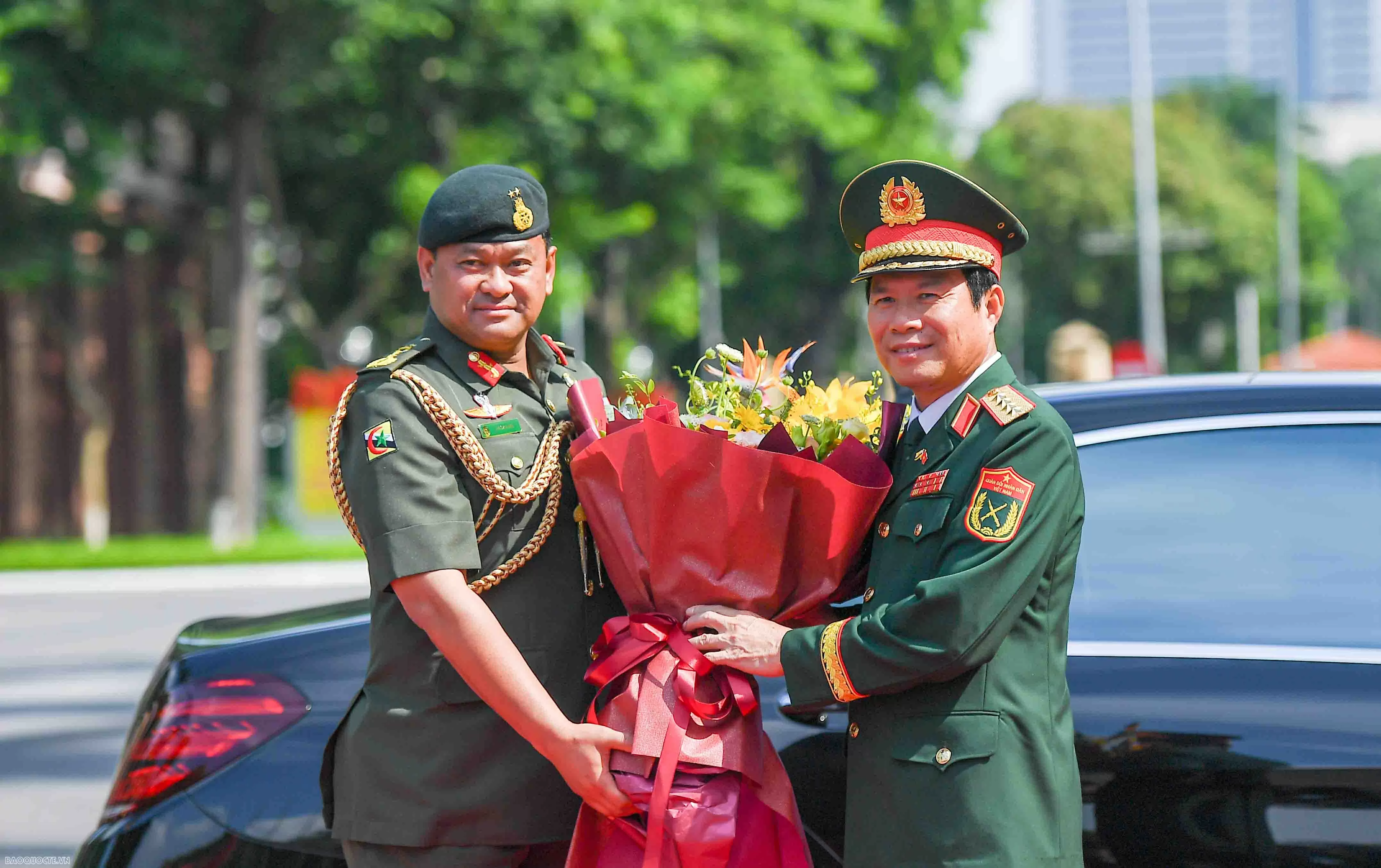 Việt Nam-Brunei: Nghiên cứu phát triển thêm các lĩnh vực hợp tác quốc phòng mới Việt Nam-Brunei: Nghiên cứu phát triển thêm các lĩnh vực hợp tác quốc phòng mới