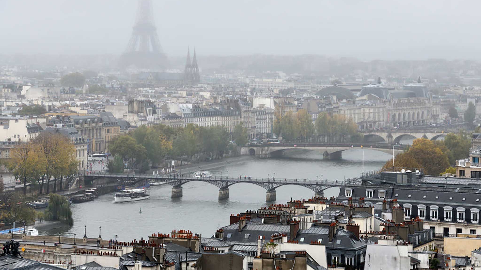 Kinh tế Pháp trước nguy cơ khủng hoảng tài chính?