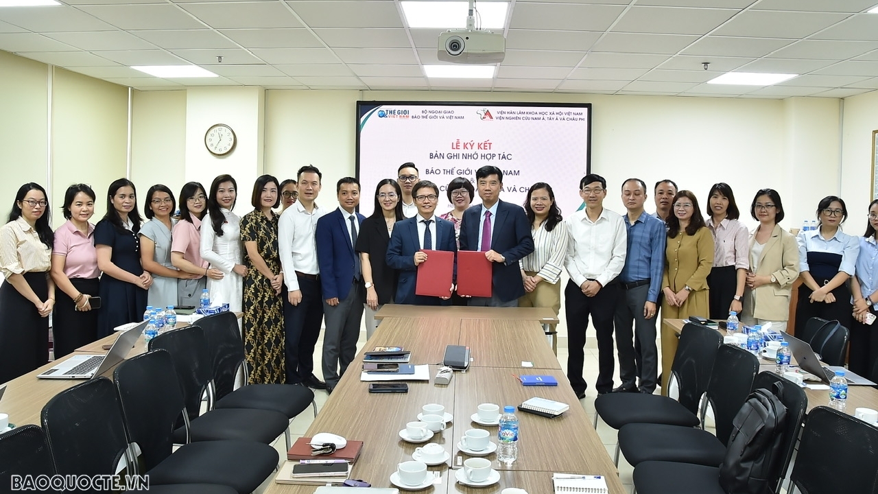 Gắn kết chặt chẽ giữa báo chí và nghiên cứu khoa học trong bối cảnh mới