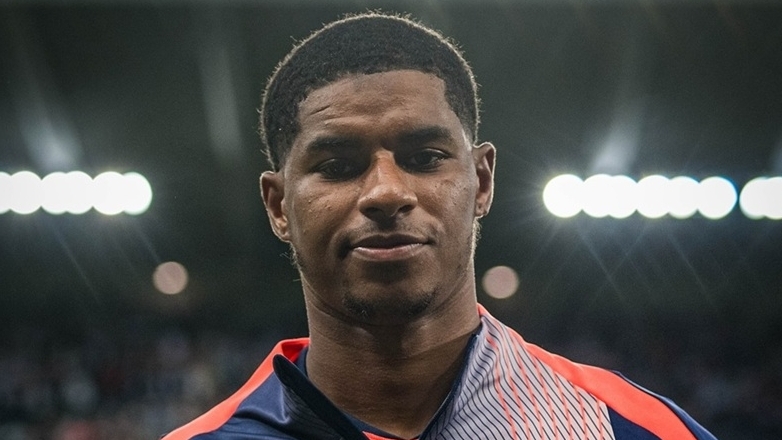 Rashford lần đầu tiên giành danh hiệu cá nhân tại Barca