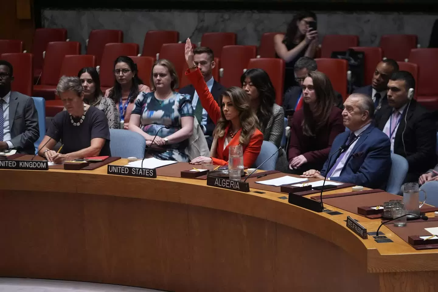 Lần đầu tiên trong lịch sử, một đề xuất công nhận nhà nước Palestine xuất hiện ở Thượng viện Mỹ, Washington gạt đi nghị quyết của HĐBA Lần đầu tiên trong lịch sử, một đề xuất công nhận nhà nước Palestine xuất hiện ở Thượng viện Mỹ, Washington gạt đi nghị quyết của HĐBA