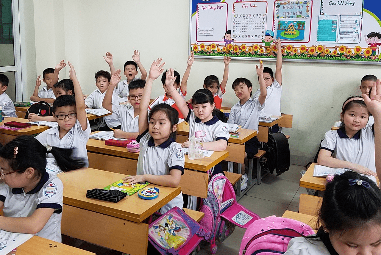 Nhiều điểm mới về khen thưởng, kỷ luật nhân văn, vì sự tiến bộ của học sinh Nhiều điểm mới về khen thưởng, kỷ luật nhân văn, vì sự tiến bộ của học sinh