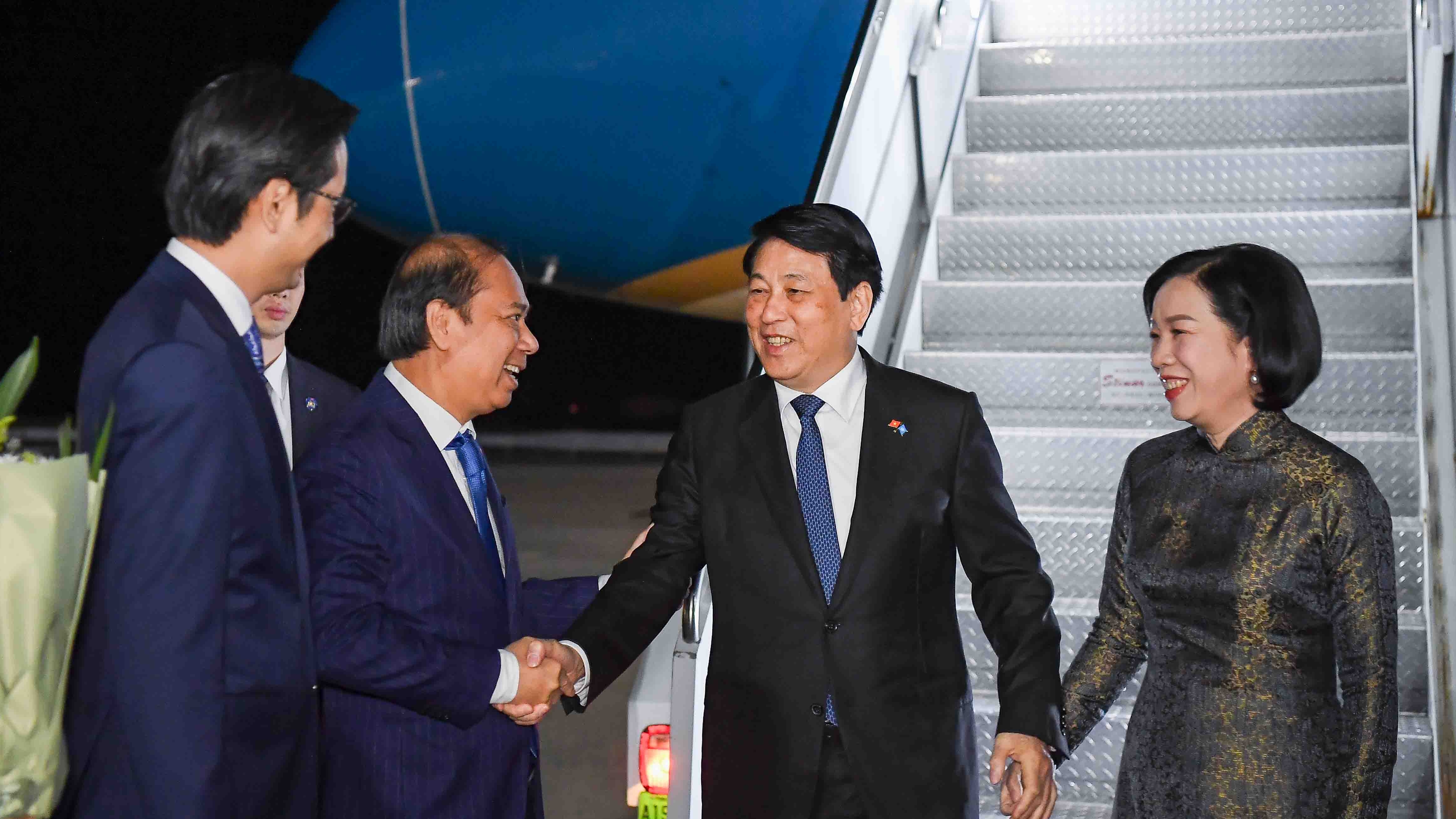 Chủ tịch nước Lương Cường và Phu nhân đến New York dự Phiên thảo luận cấp cao Đại hội đồng LHQ khoá 80