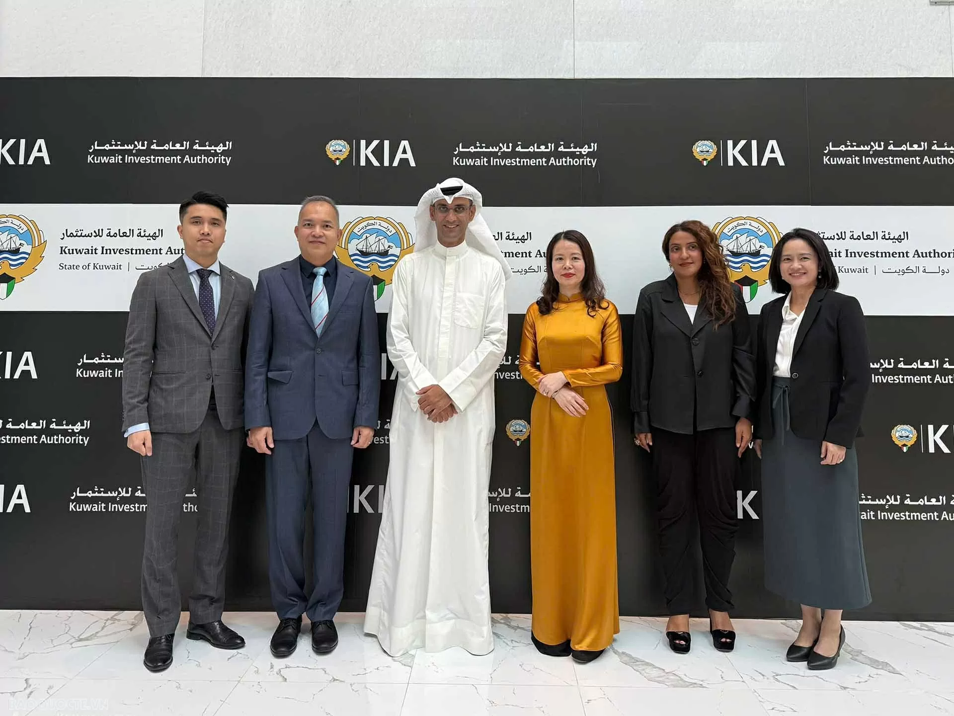 Thứ trưởng Ngoại giao Nguyễn Minh Hằng thăm Kuwait và đồng chủ trì kỳ họp Tham vấn chính trị Thứ trưởng Ngoại giao Nguyễn Minh Hằng thăm Kuwait và đồng chủ trì kỳ họp Tham vấn chính trị