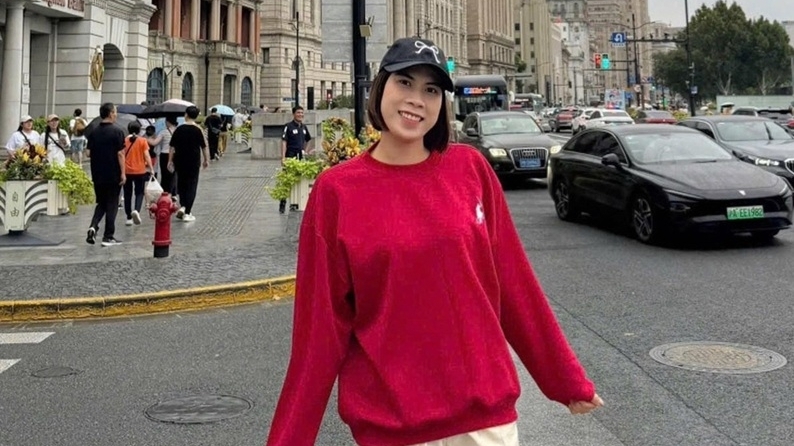 Nhan sắc rạng rỡ của các VĐV bóng chuyền nữ Binh chủng Thông tin trong chuyến tập huấn tại Thượng Hải, Trung Quốc