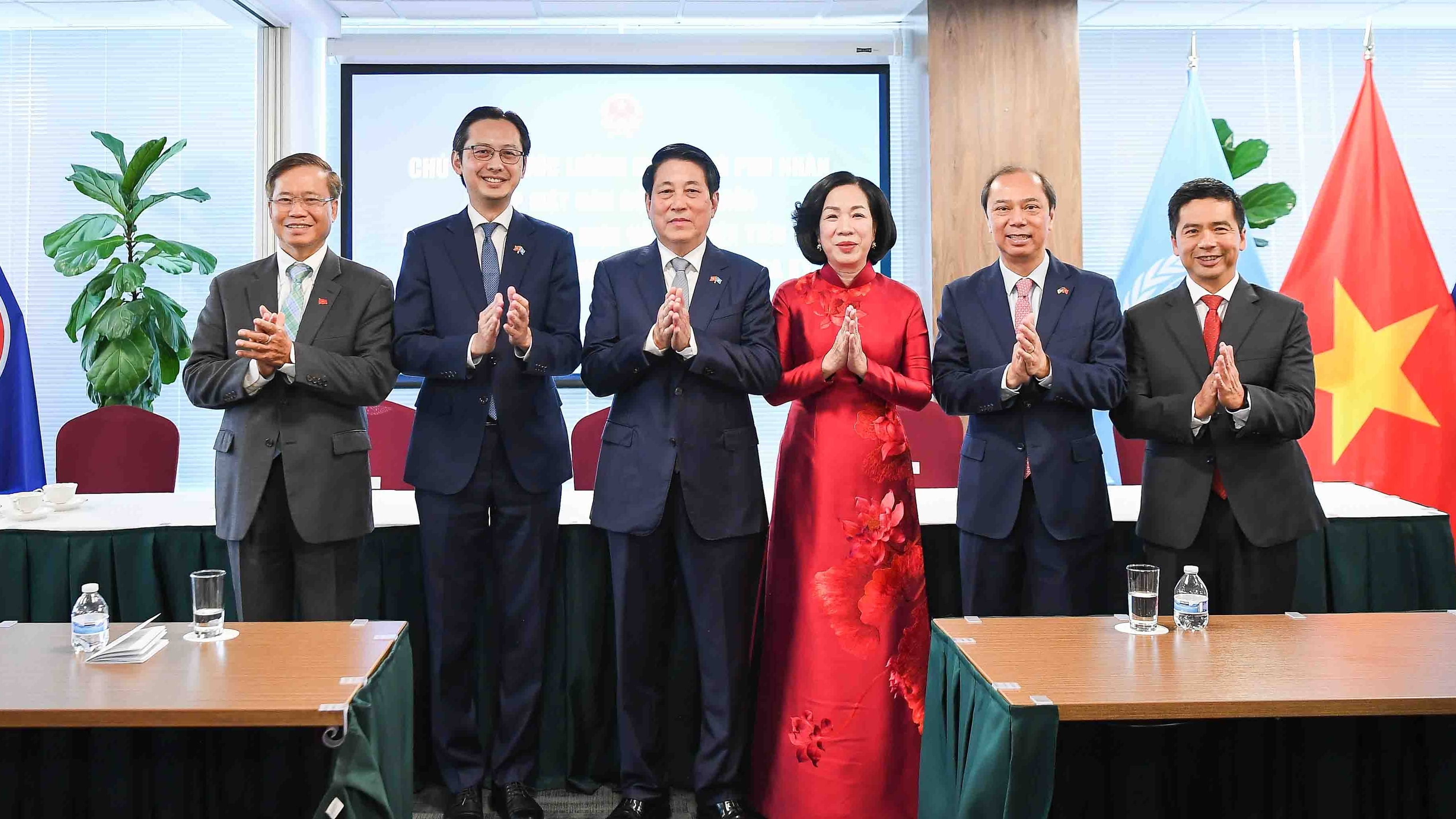 Chủ tịch nước Lương Cường: Người Việt dù ở bất cứ đâu trong tim vẫn luôn chảy chung một dòng máu nóng