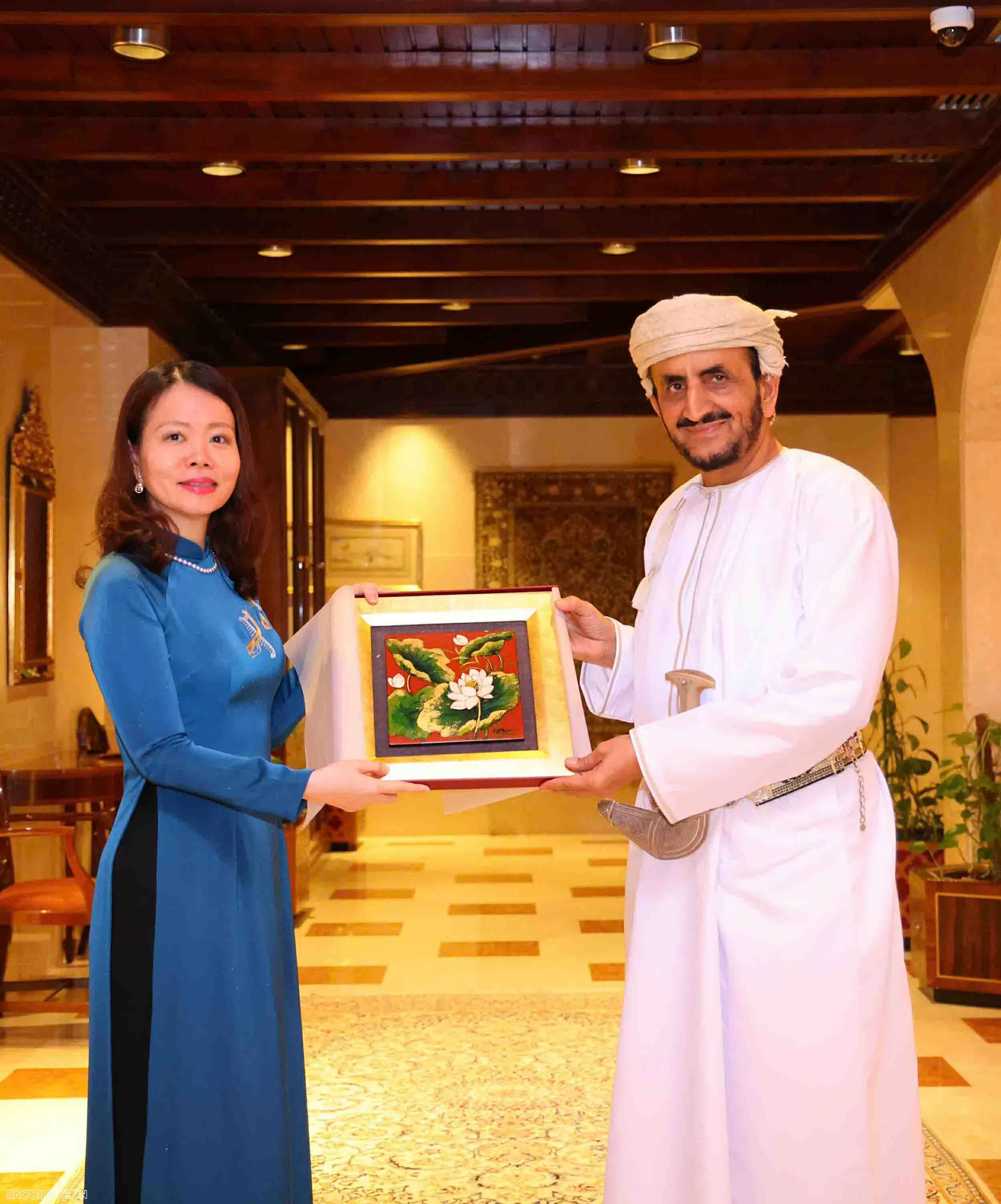 Thứ trưởng Ngoại giao Nguyễn Minh Hằng đồng chủ trì Tham vấn chính trị Việt Nam-Oman Thứ trưởng Ngoại giao Nguyễn Minh Hằng đồng chủ trì Tham vấn chính trị Việt Nam-Oman