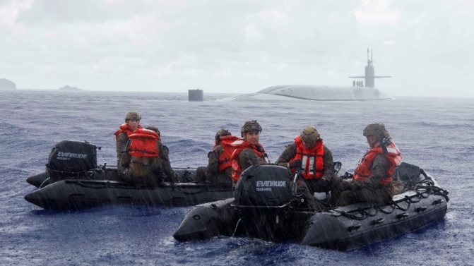 Mỹ điều tàu ngầm hạt nhân có khả năng phóng hơn 100 tên lửa tới một quốc gia Đông Nam Á