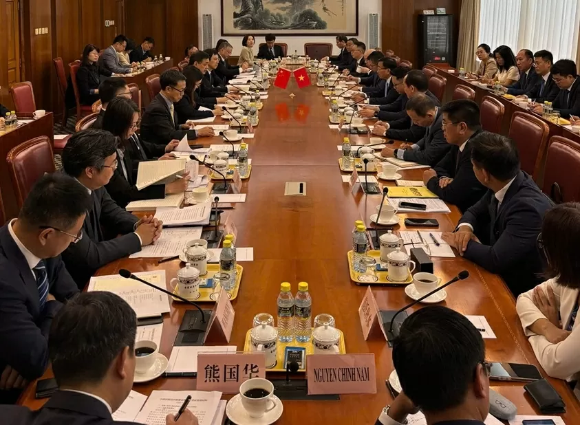 Việt Nam - Trung Quốc Việt Nam - Trung Quốc