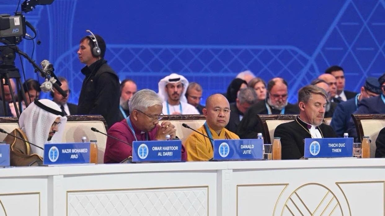 Đoàn Việt Nam tham dự Đại hội lần thứ VIII các nhà lãnh đạo tôn giáo thế giới và truyền thống tại Kazakhstan