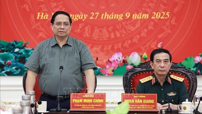 Thủ tướng: Đẩy mạnh nghiên cứu, ứng dụng khoa học, kỹ thuật phát triển công nghiệp quốc phòng
