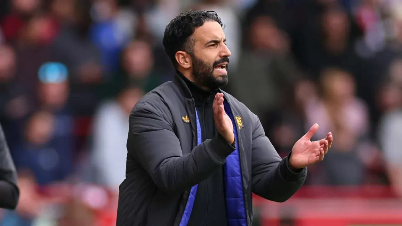 HLV Amorim tuyên bố không lo bị Man Utd sa thải HLV Amorim tuyên bố không lo bị Man Utd sa thải