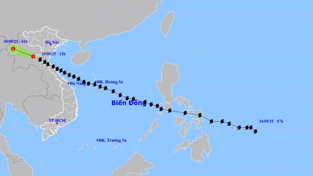 Bão số 10 suy yếu thành áp thấp nhiệt đới; mưa lớn ở Bắc Bộ và Thanh Hóa kéo dài, cần tiếp tục theo dõi