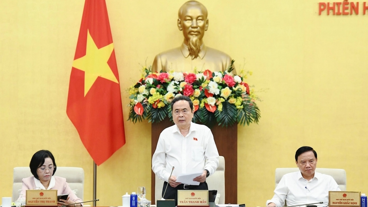 Ủy ban Thường vụ Quốc hội đã xem xét 34 nội dung quan trọng, chuẩn bị cho kỳ họp thứ 10