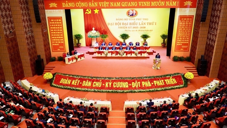 Hơn 500 đại biểu dự phiên trù bị Đại hội Đại biểu Đảng bộ tỉnh Phú Thọ lần thứ I