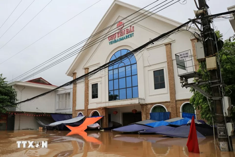 Cận cảnh nhiều nơi ở Lào Cai ngập lụt Cận cảnh nhiều nơi ở Lào Cai ngập lụt