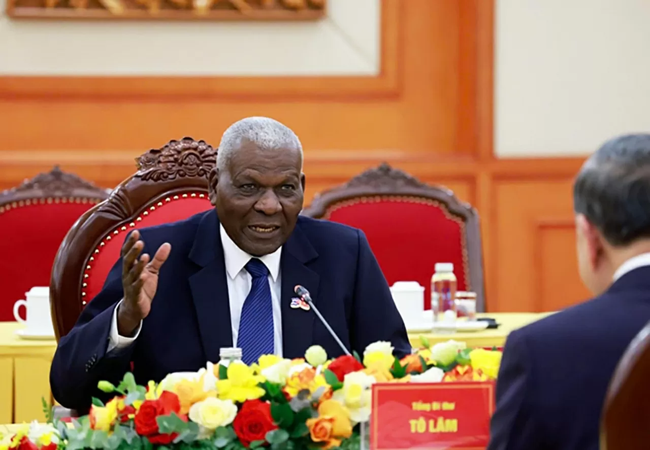 Chủ tịch Quốc hội Esteban Lazo Hernandez phát biểu tại buổi gặp mặt. (Ảnh: Đăng Khoa) Chủ tịch Quốc hội Esteban Lazo Hernandez phát biểu tại buổi gặp mặt. (Ảnh: Đăng Khoa)