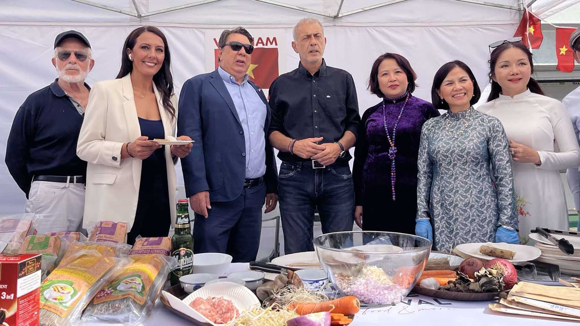Việt Nam tham dự Lễ hội ẩm thực do chính quyền thành phố Piraeus tổ chức