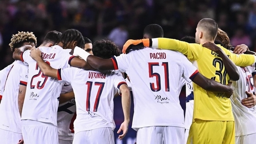 PSG làm nên lịch sử trước Barca