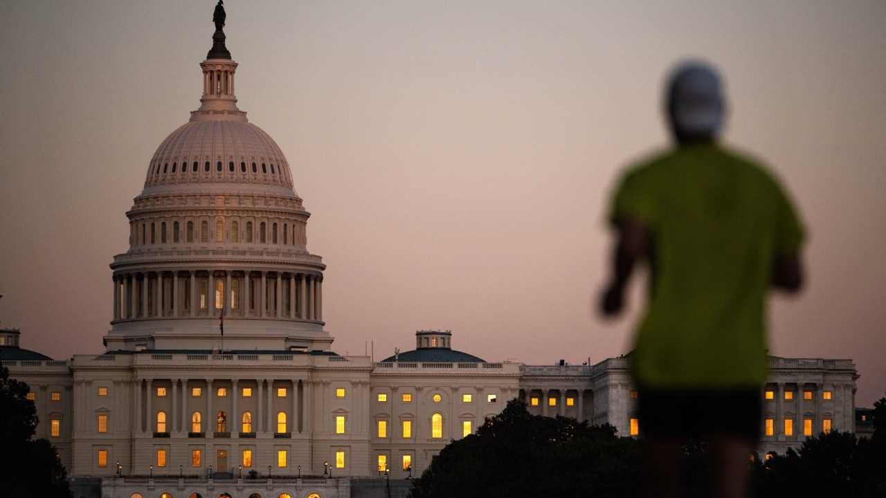 Nhà Trắng đóng băng ngân sách cho các bang Dân chủ giữa khủng hoảng đóng cửa chính phủ