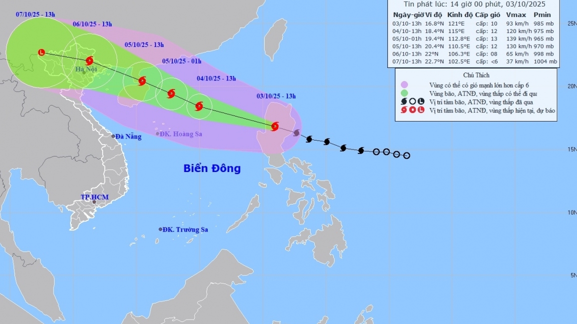 Bão Matmo tăng cường độ khi vào Biển Đông và sẽ suy yếu dần trên khu vực Đông Bắc Bắc Bộ