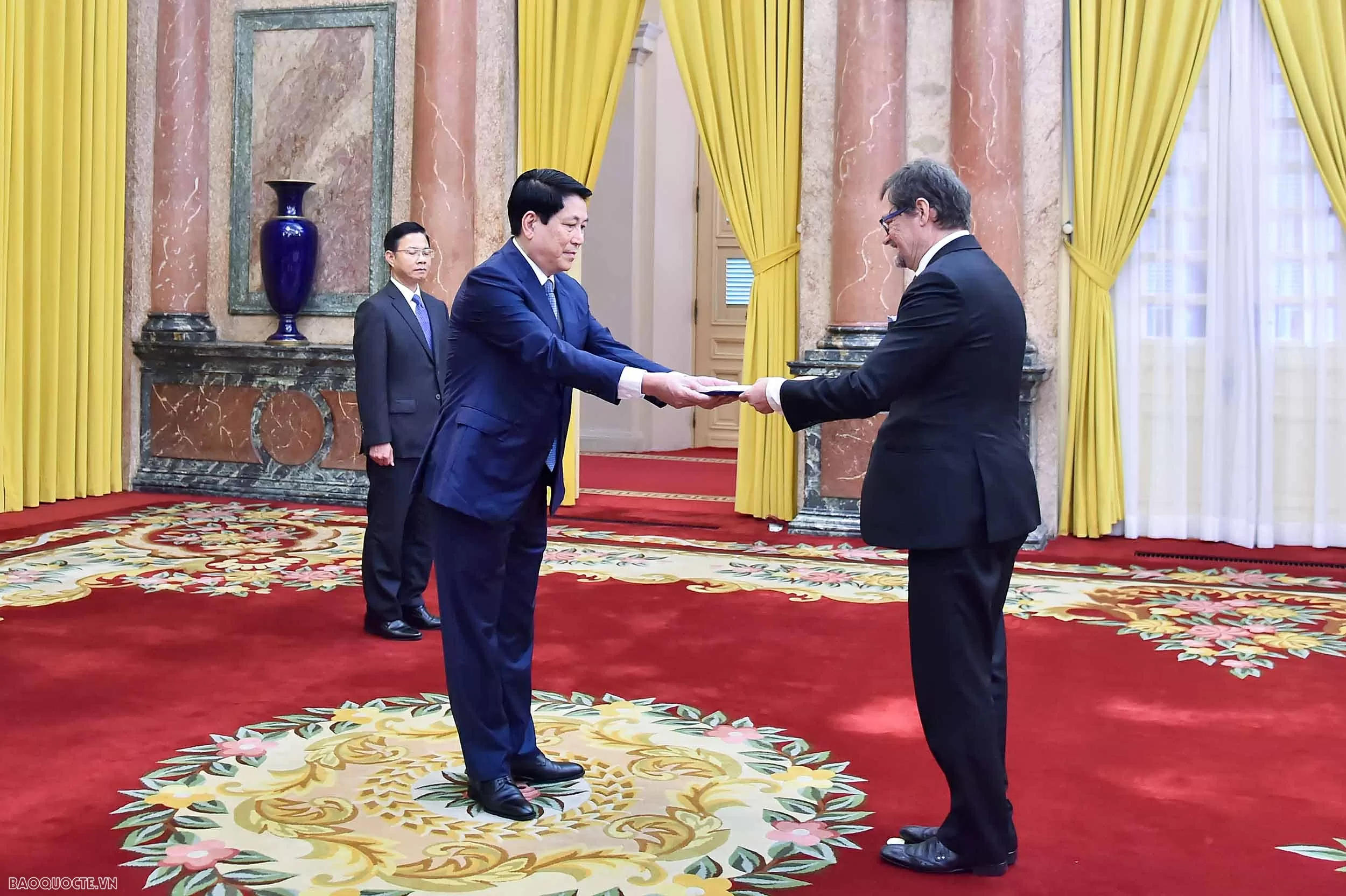 Chủ tịch nước Lương Cường tiếp các Đại sứ nước ngoài trình Quốc thư Chủ tịch nước Lương Cường tiếp Đại sứ các nước trình Quốc thư