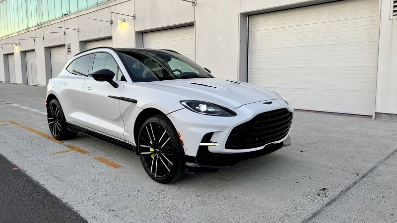 Cập nhật bảng giá xe hãng Aston Martin mới nhất tháng 10/2025