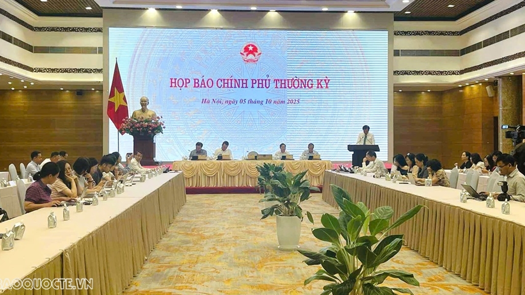 Kinh tế Việt Nam 9 tháng ước tăng trên 7,8%